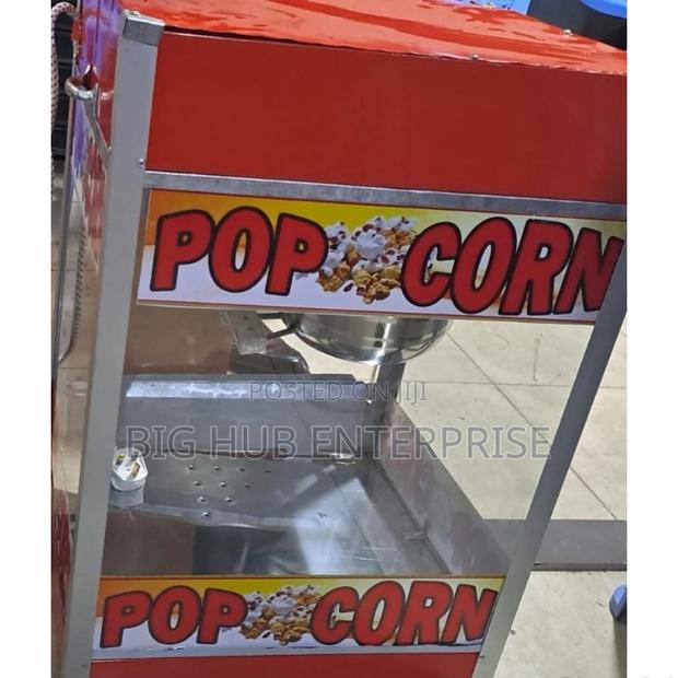 Commercial Popcorn Machine - main view