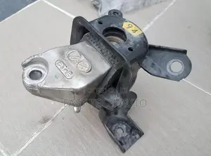 Fielder Engine Mount