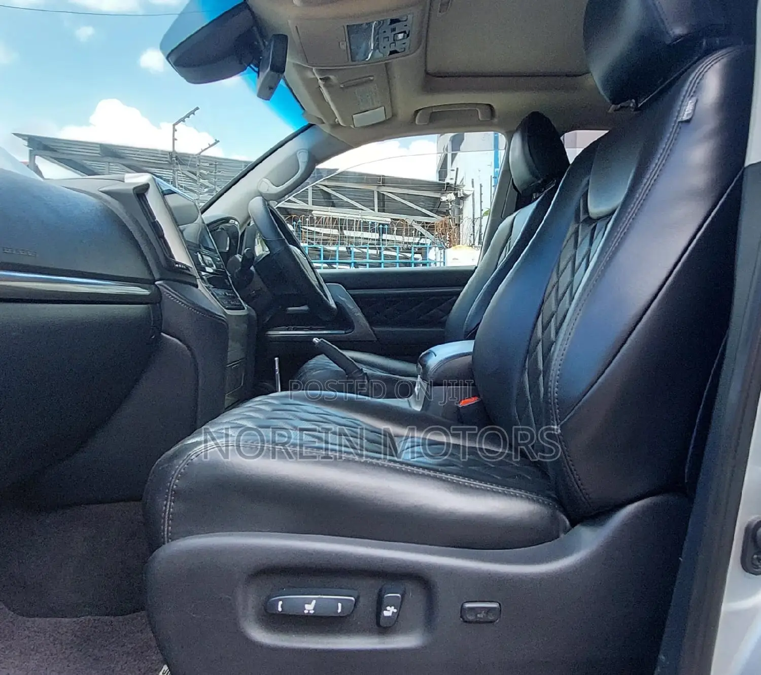 Toyota Land Cruiser 2018 Silver