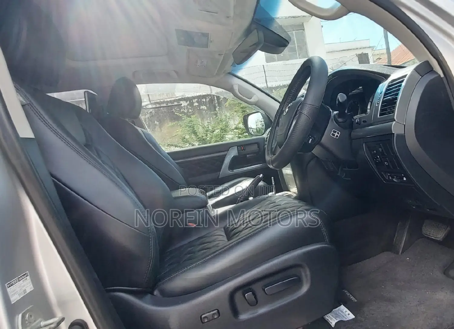 Toyota Land Cruiser 2018 Silver