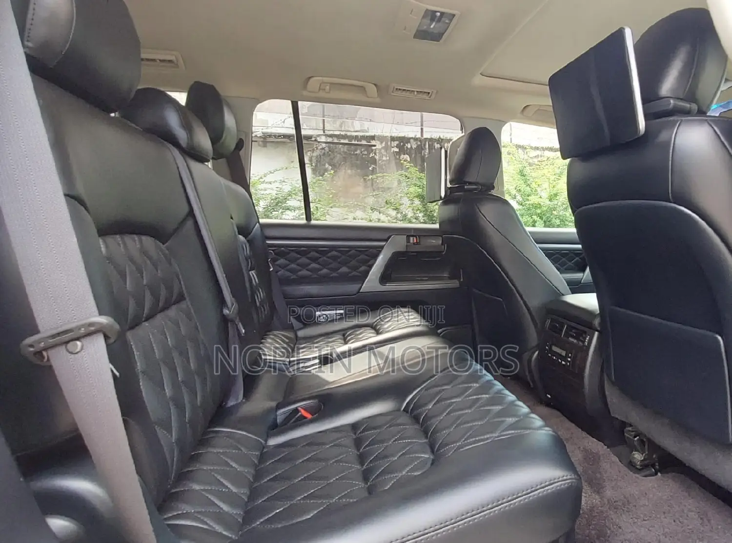 Toyota Land Cruiser 2018 Silver
