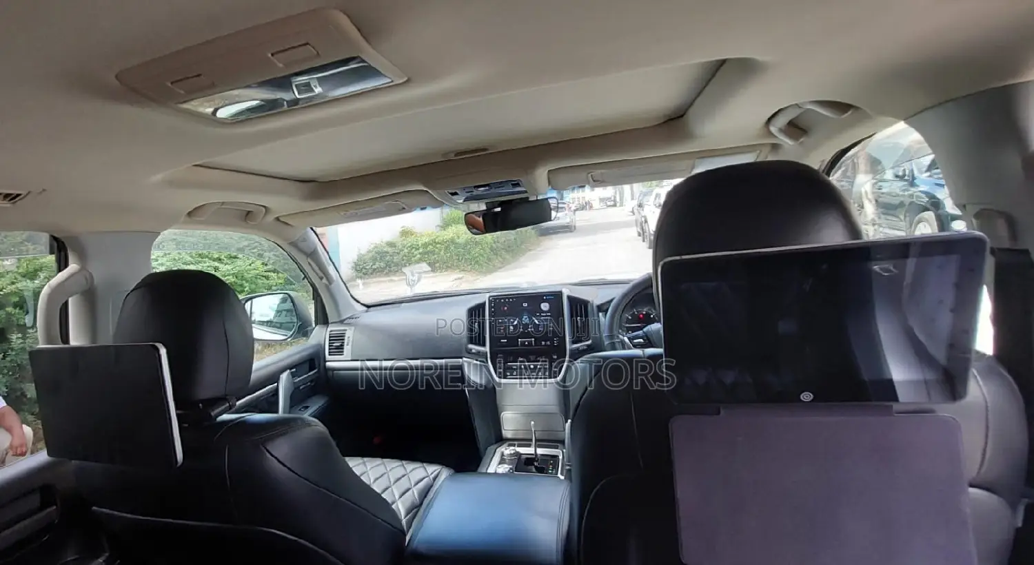Toyota Land Cruiser 2018 Silver