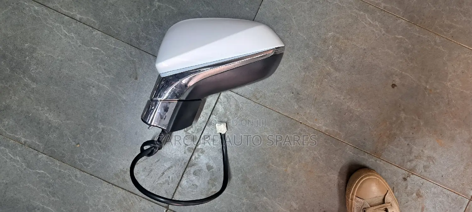 Lexus NX200T Side Mirror