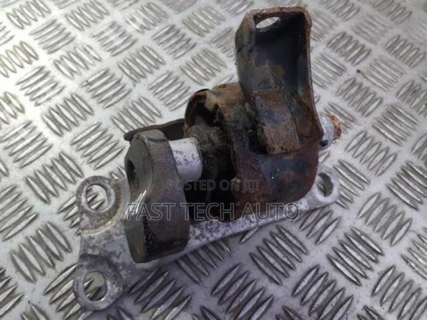 Honda Airwave Gearbox Mount - main view