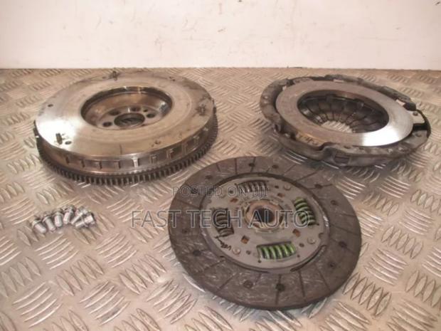 Nissan Hr12 Fly Wheel - main view