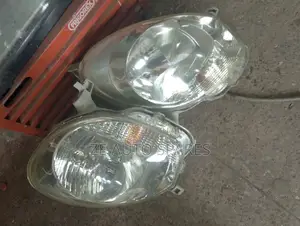 Toyota Passo 2012 Headlights