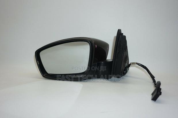 Volkswagen Jetta Side Mirror