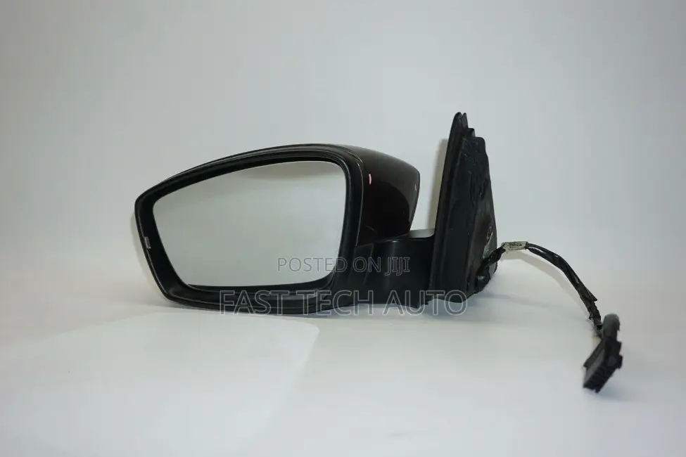 Volkswagen Jetta Side Mirror