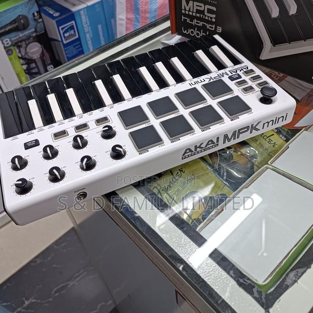 Refurbished Akai Hybrid 3 Midi Keyboard - thumbnail 3