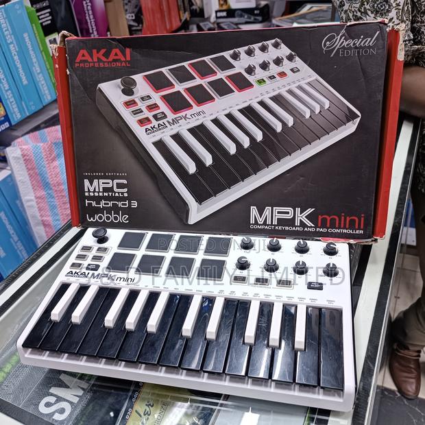 Refurbished Akai Hybrid 3 Midi Keyboard - main view