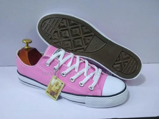 Pink/Red Converse