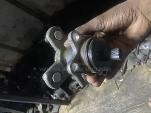 Dihatsu Mira,Passo Etc Hubs Available