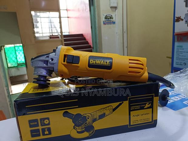 Dewalt Grinder 4inch Grinder. - thumbnail 4