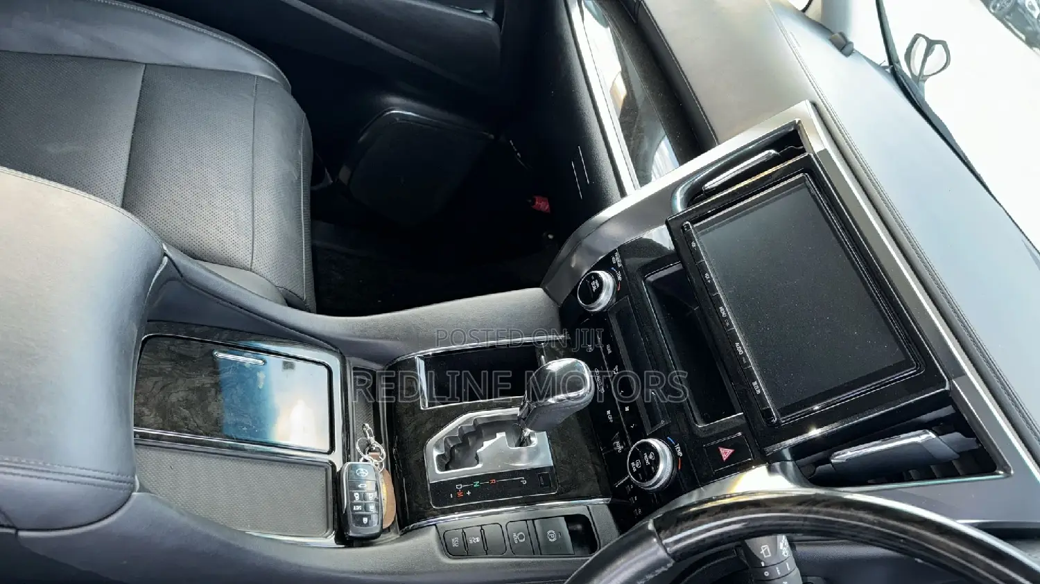 Toyota Alphard 2017 White