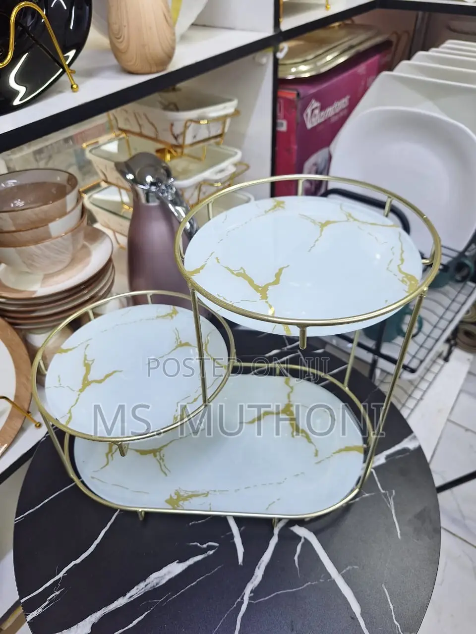 Light Luxury Storage Shelf/Cosmetics Toiletries Organizer