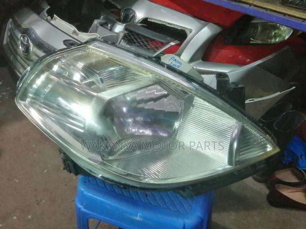 Nissan Tiida 2005/2007 NON XENON Head Lamp, Clean Ex Japan