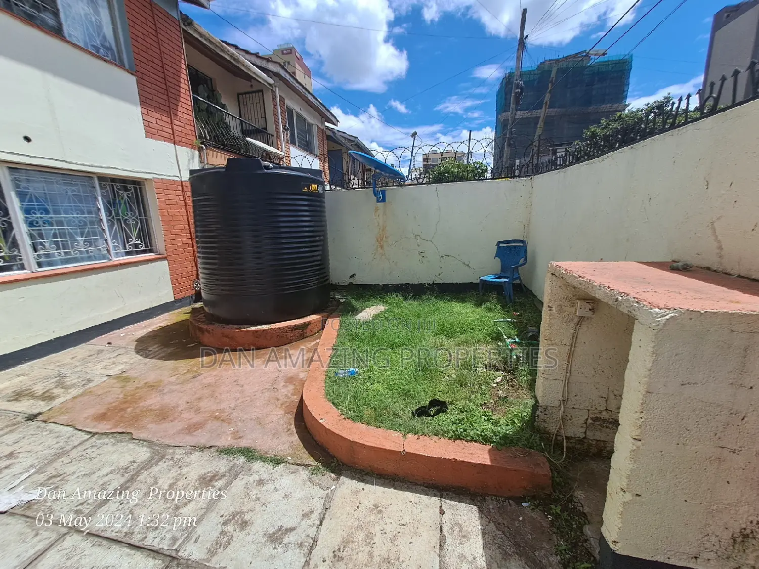 6bdrm Townhouse/Terrace in Golden Estate, South B for sale