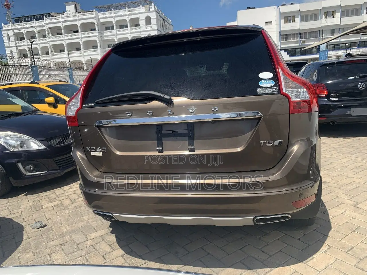 Volvo XC60 T5 Dynamic FWD 2017 Gold