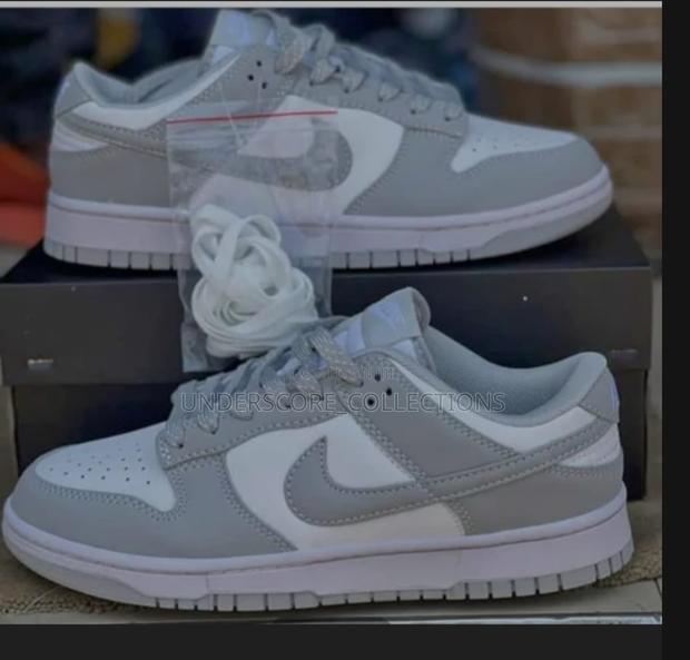 High-End Nike Air Unisex Sneakers - thumbnail 2