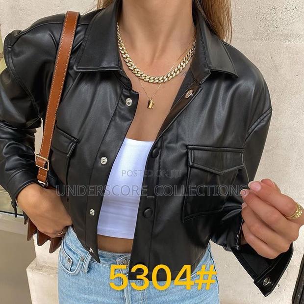 Executive Ladies Crop Top Leather Jacket - thumbnail 3