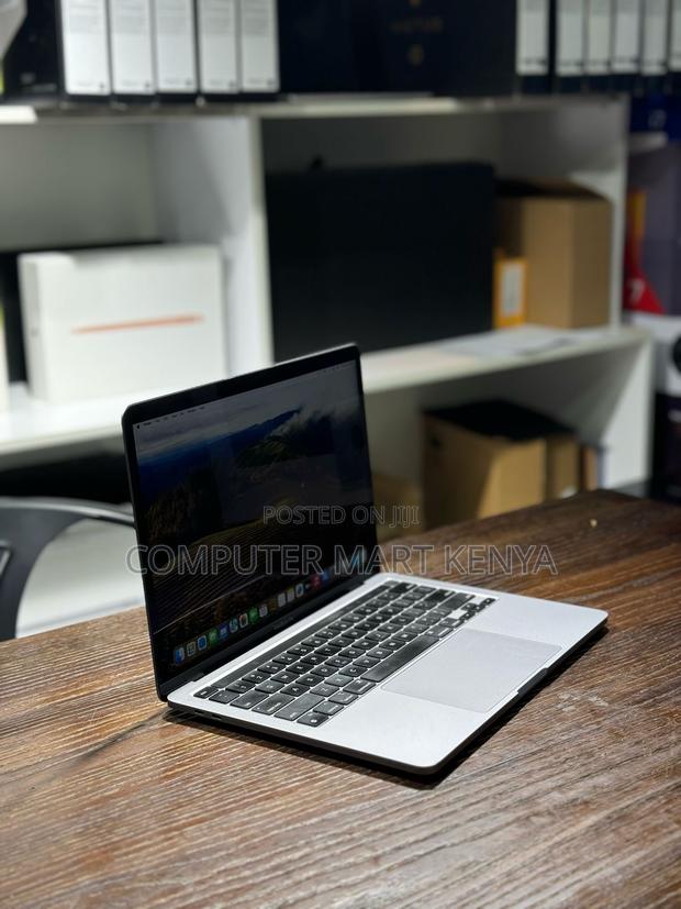 Laptop Apple MacBook Pro 2019 16GB Intel Core I7 SSD 512GB - thumbnail 2