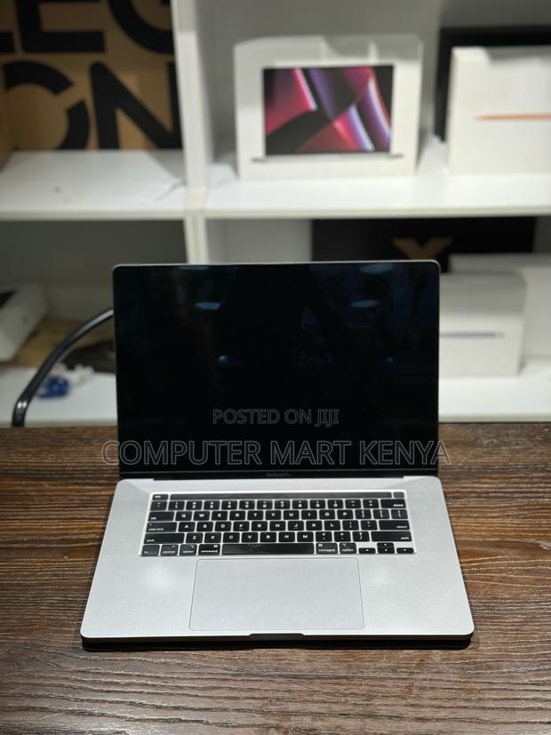 Laptop Apple MacBook Pro 2019 16GB Intel Core I7 SSD 512GB - thumbnail 3