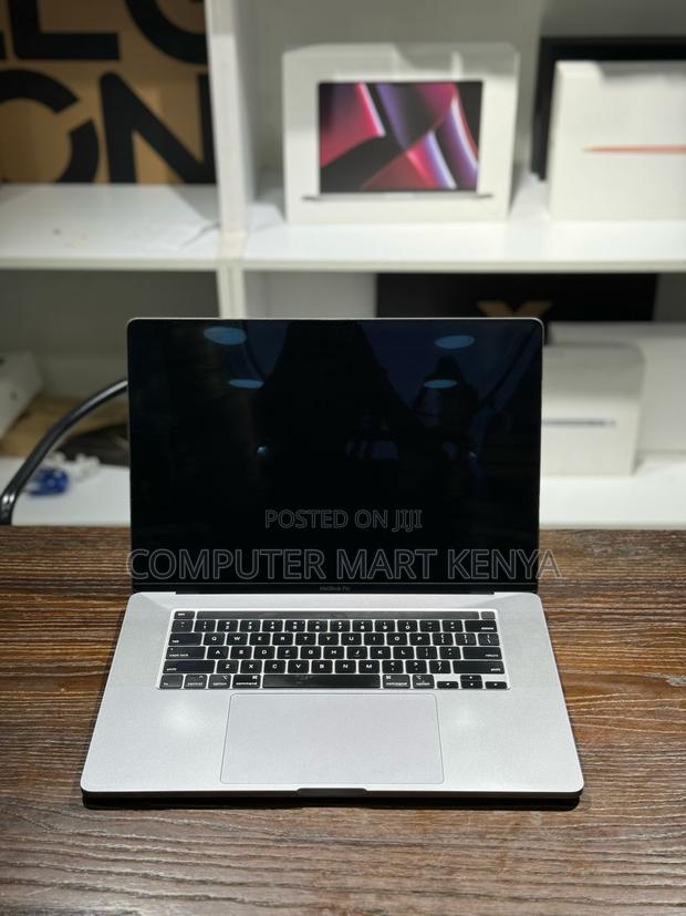 Laptop Apple MacBook Pro 2019 16GB Intel Core I7 SSD 512GB - thumbnail 4