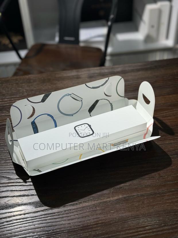 Apple Watch Series 7 44MM - thumbnail 3