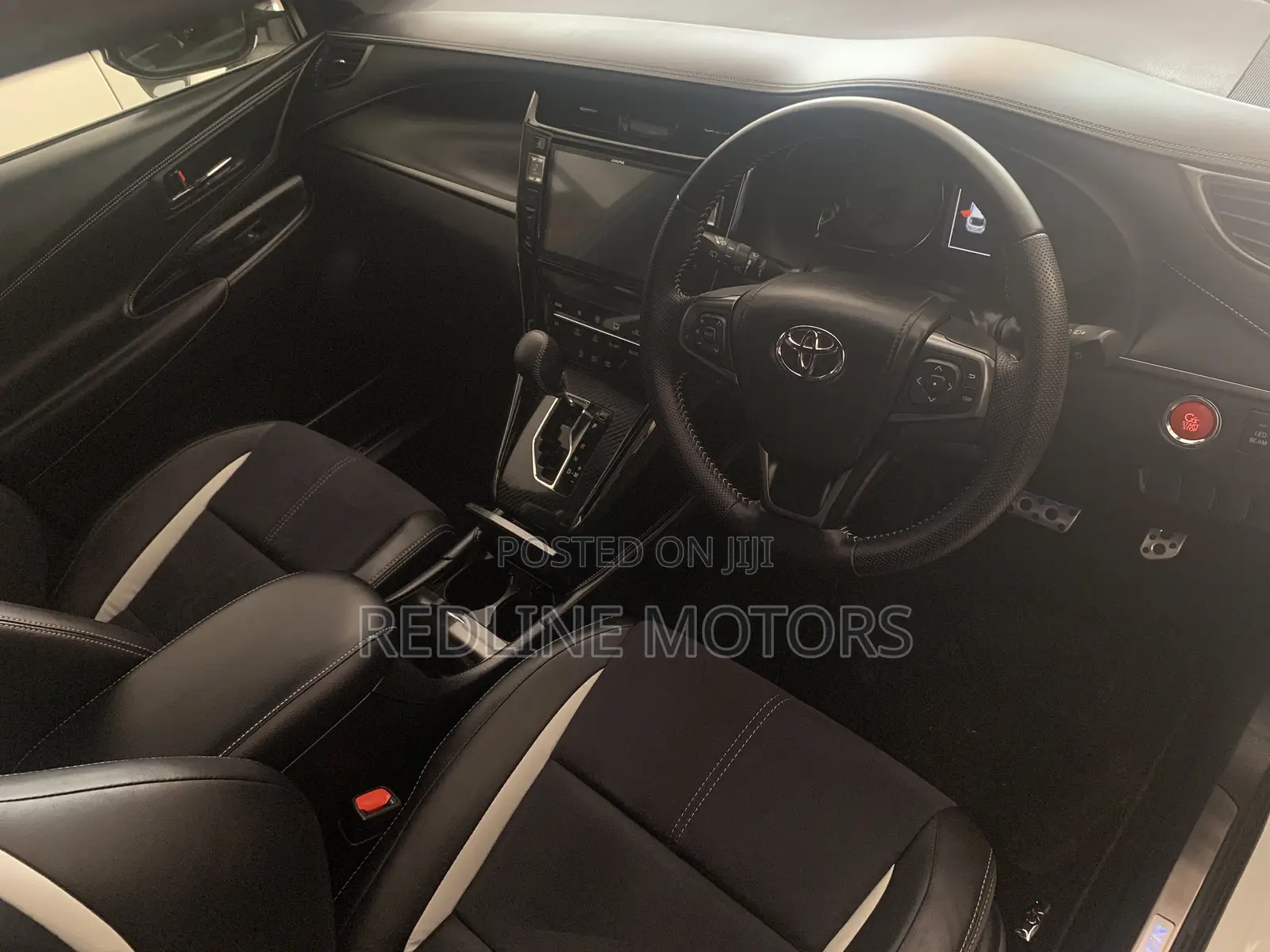 Toyota Harrier 2.0 2017 White