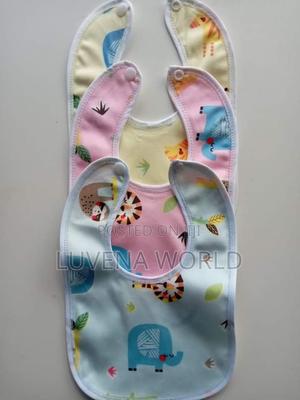 3 in 1 Feeding Bibs - thumbnail 2