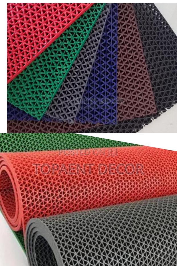 Perforated PVC Antislip Mats Perforated PVC Antislip Mats