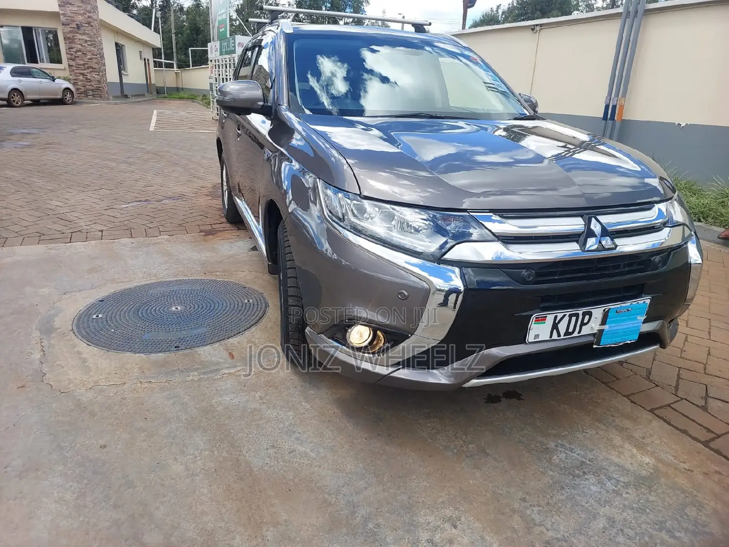 Mitsubishi Outlander 2.0 PHEV AWD 2017 Gold