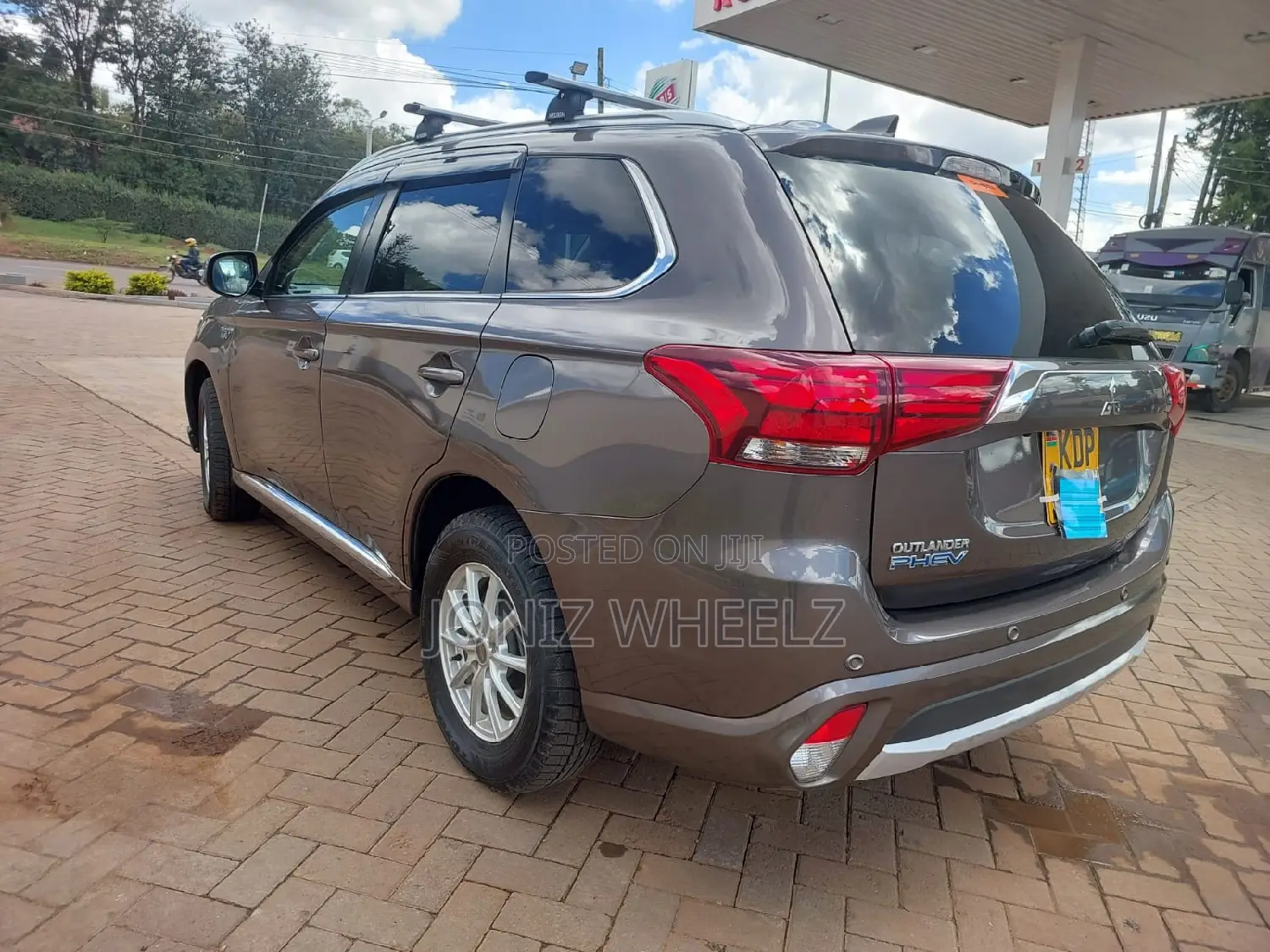 Mitsubishi Outlander 2.0 PHEV AWD 2017 Gold