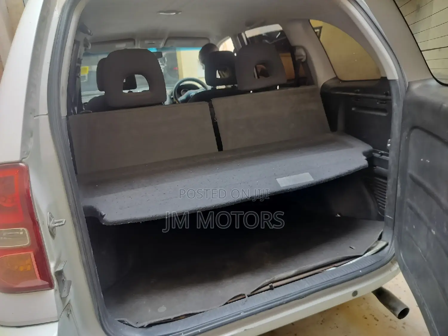 Toyota RAV4 Automatic 2003 White