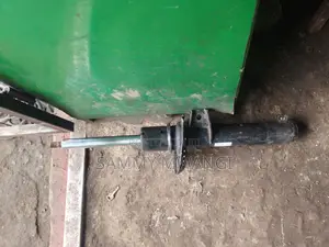 VW Golf Front Shocks Ex