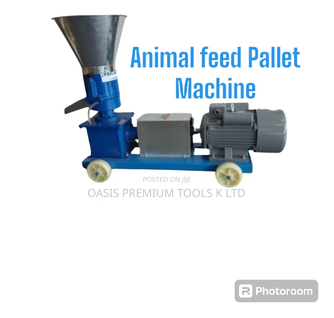 Animal Feed Pallet Machine