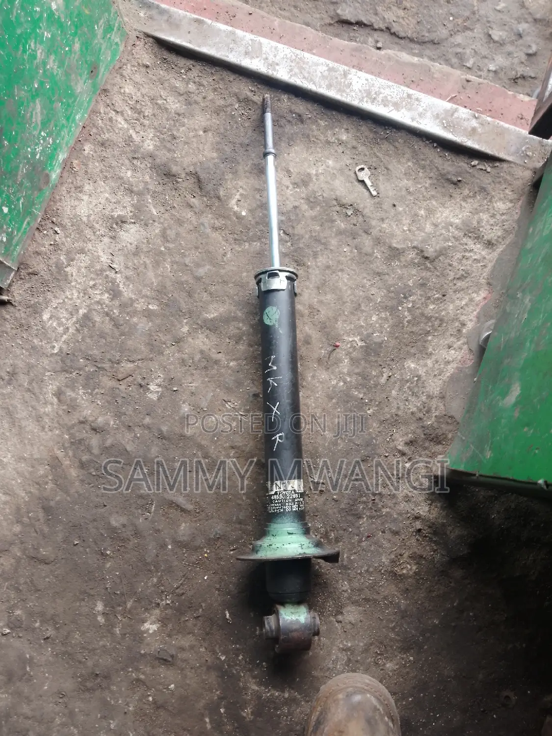 Toyota Crown Rear Shock 