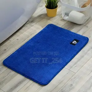 *Soft Cosy Bathroom Mat/Bedroom