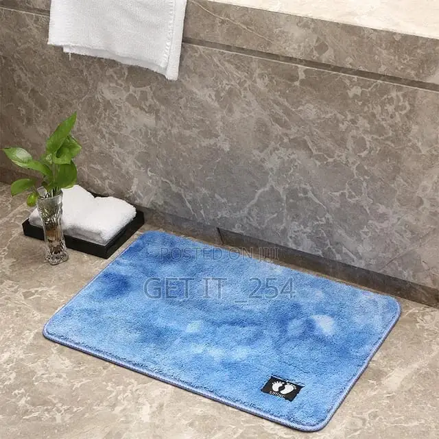*Soft Cosy Bathroom Mat/Bedroom
