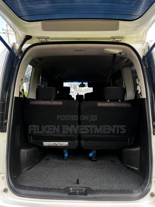Nissan Serena 2015 White - thumbnail 3