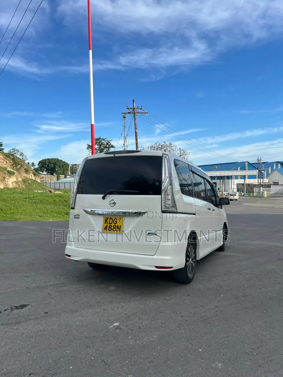 Nissan Serena 2015 White