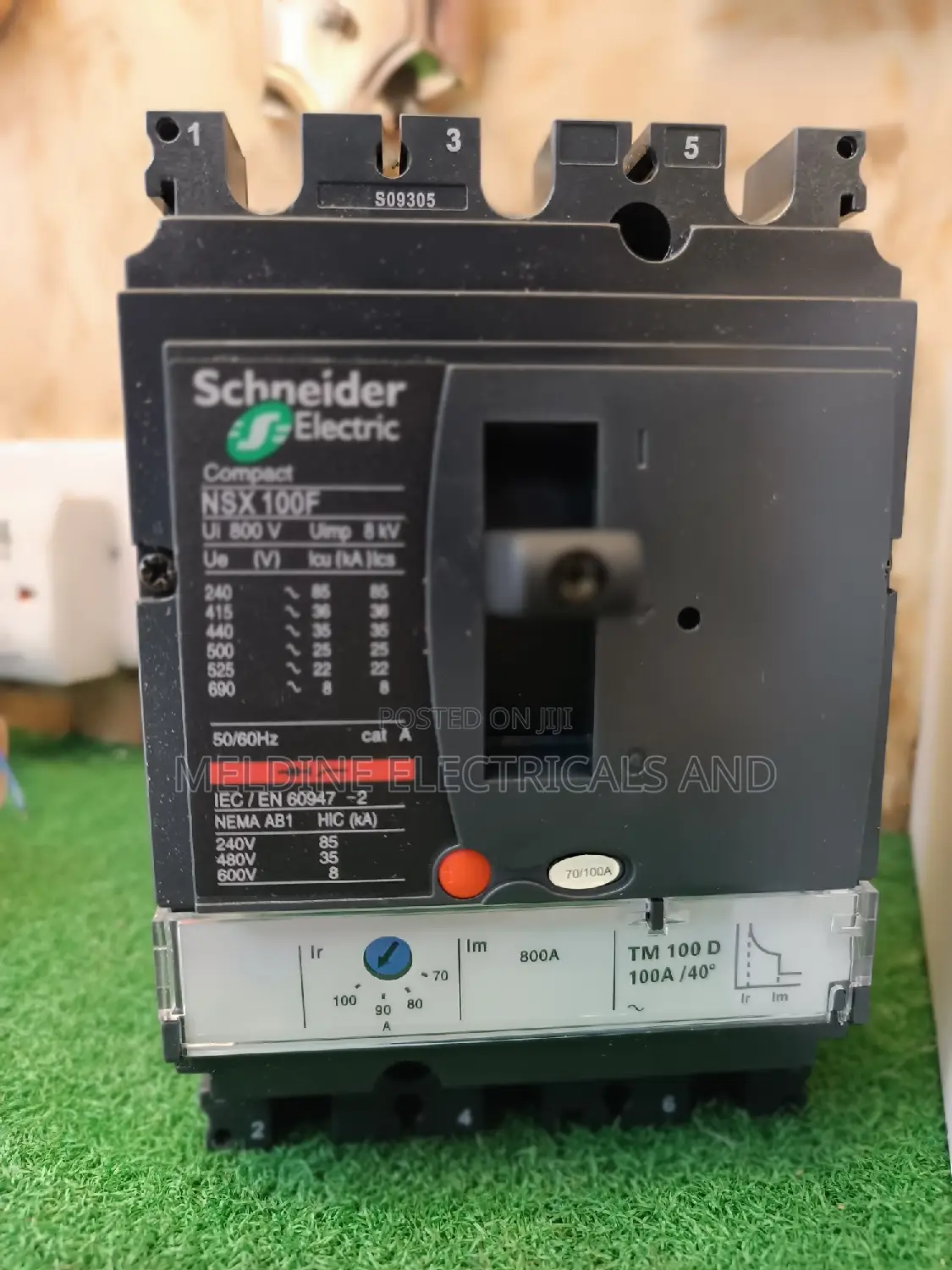 100A McCb Schneider 4 Pole