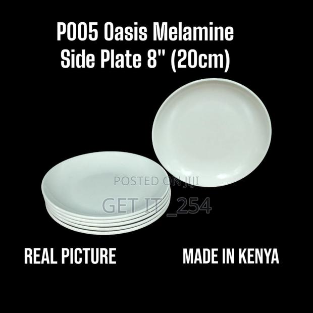 P005 Oasis Melamine Side Plate 8" (20cm) a Set of 6pcs.