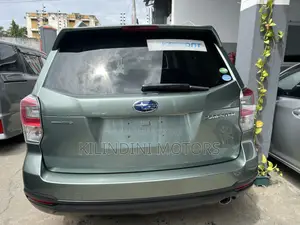 Subaru Forester 2017 Green