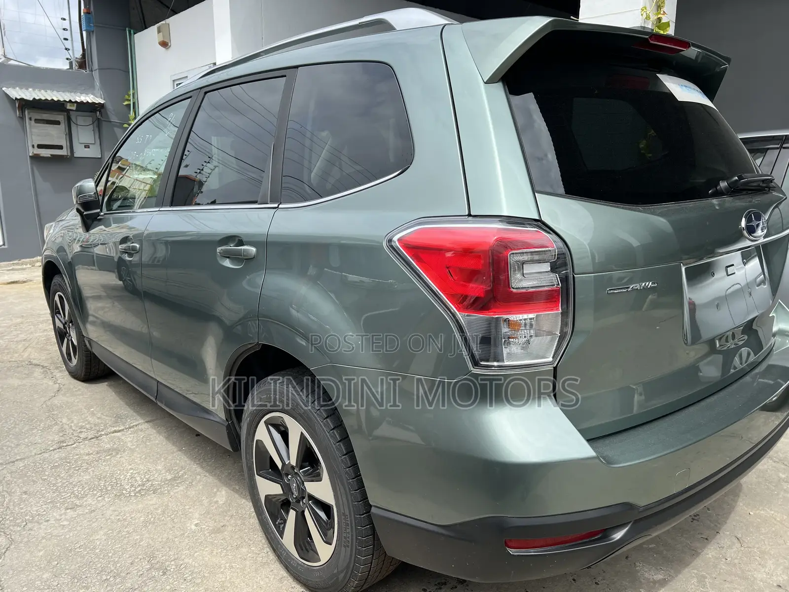 Subaru Forester 2017 Green