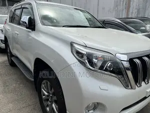 Toyota Land Cruiser Prado 2017 White