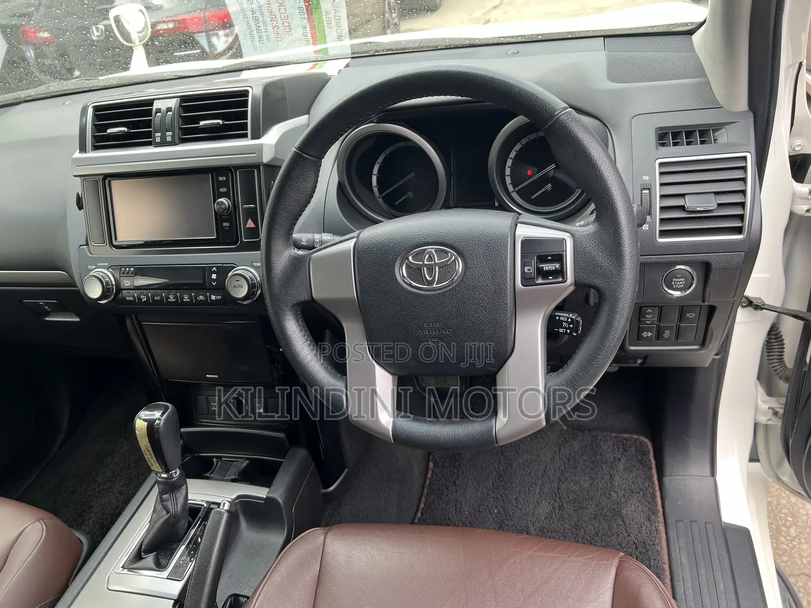 Toyota Land Cruiser Prado 2017 White