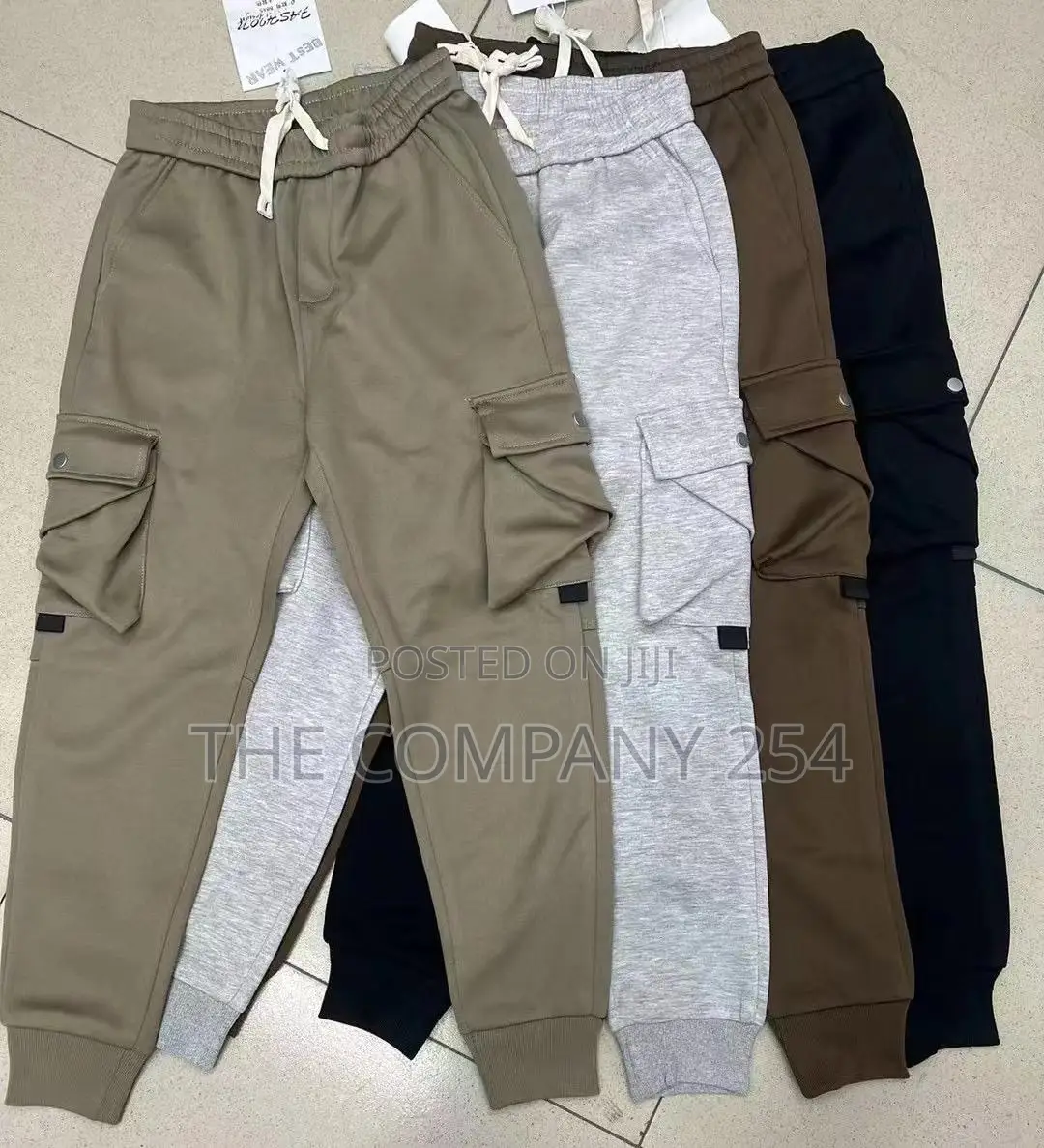Mwarabu Latest Designer Men's Side Pockets Designer Cargo
