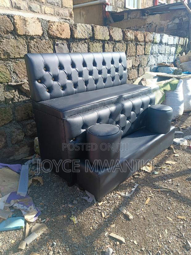 Pedicure Seat, Black 3 Seater - thumbnail 3