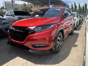 Honda Vezel 1.5 Hybrid 2WD 2017 Red